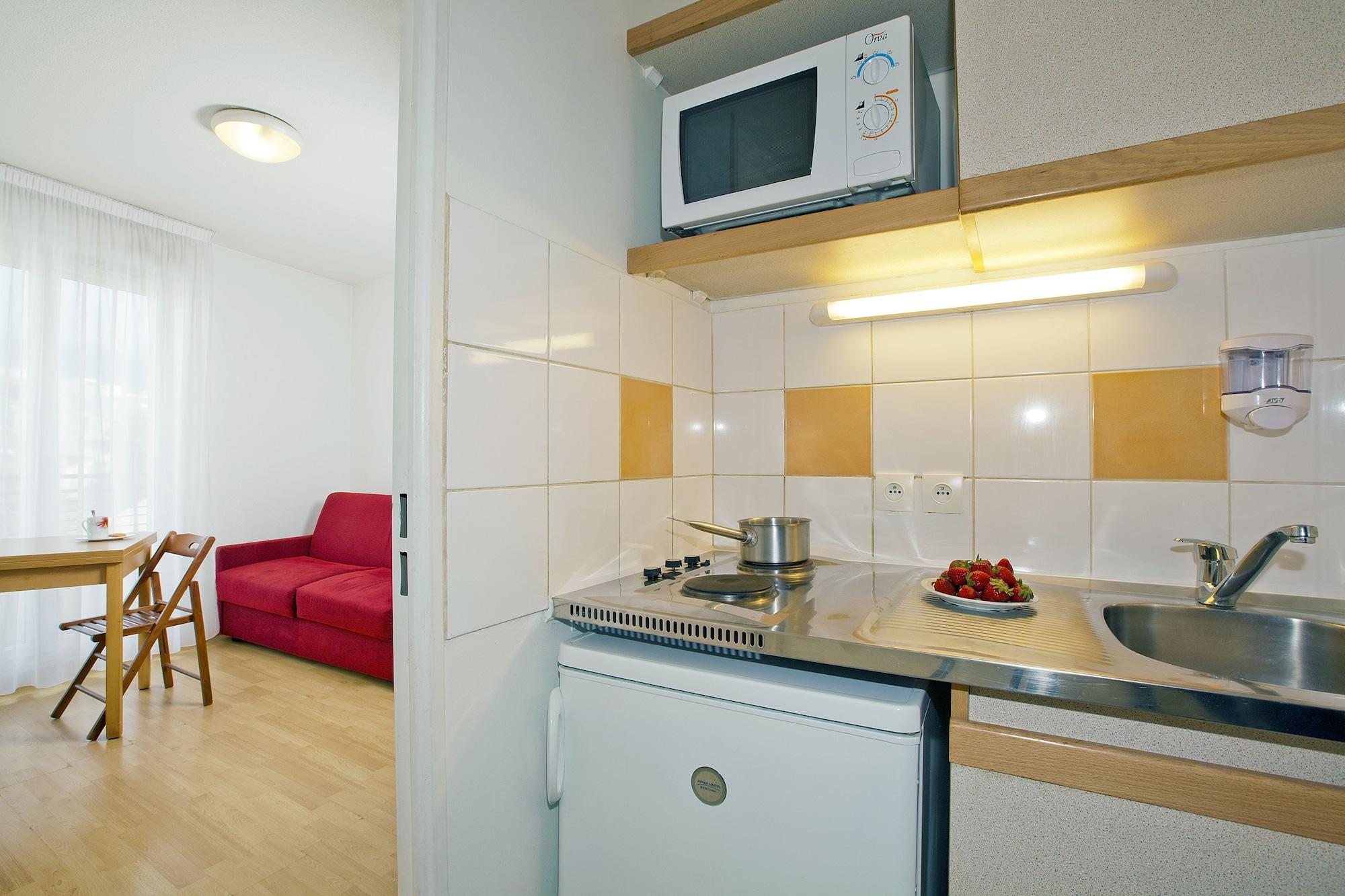 Sejours & Affaires Paris-Nanterre Apart otel Dış mekan fotoğraf